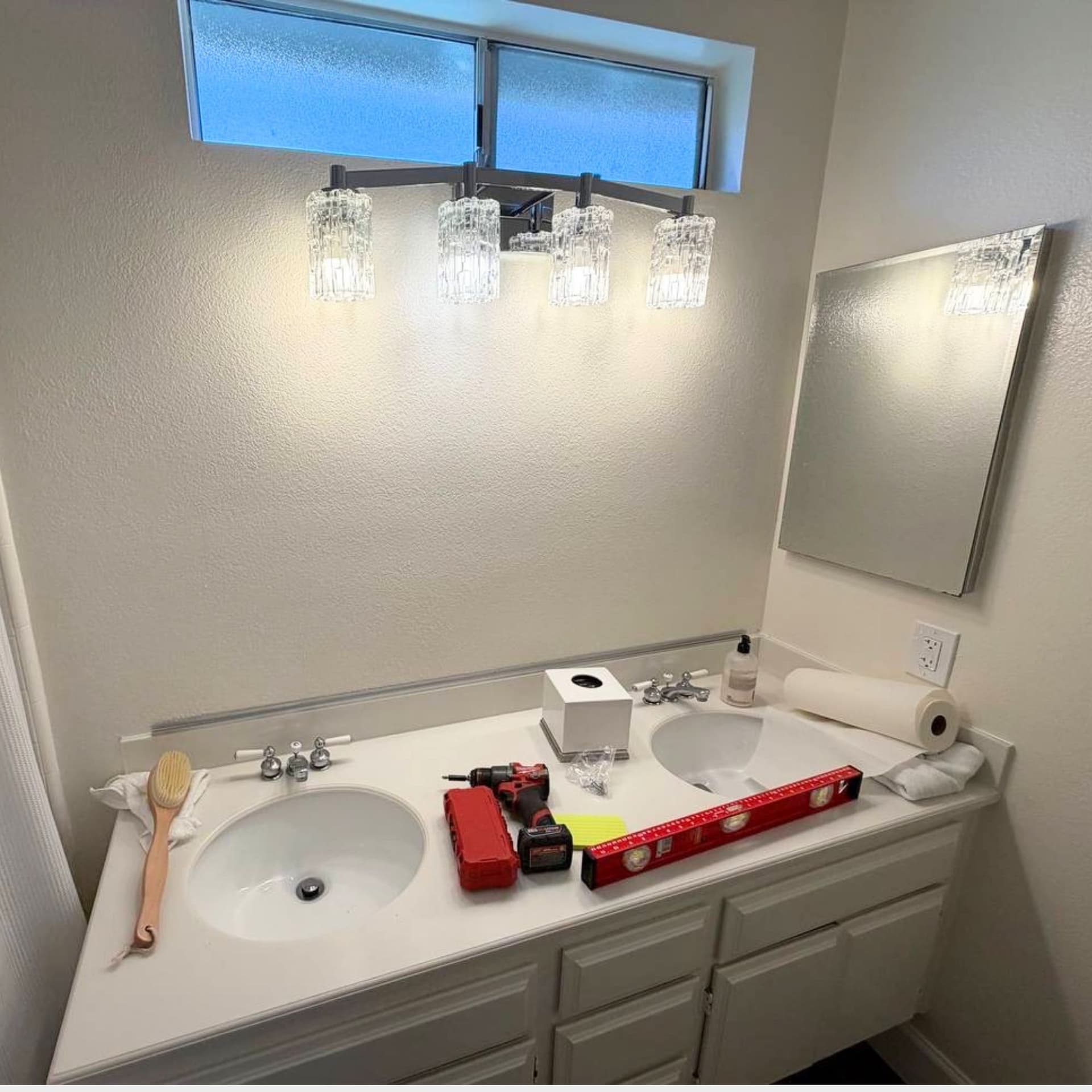 Bathroom Repairs & Caulking photo 44