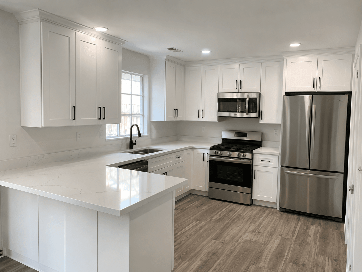 Kitchen Updates & Cabinet Refinishing